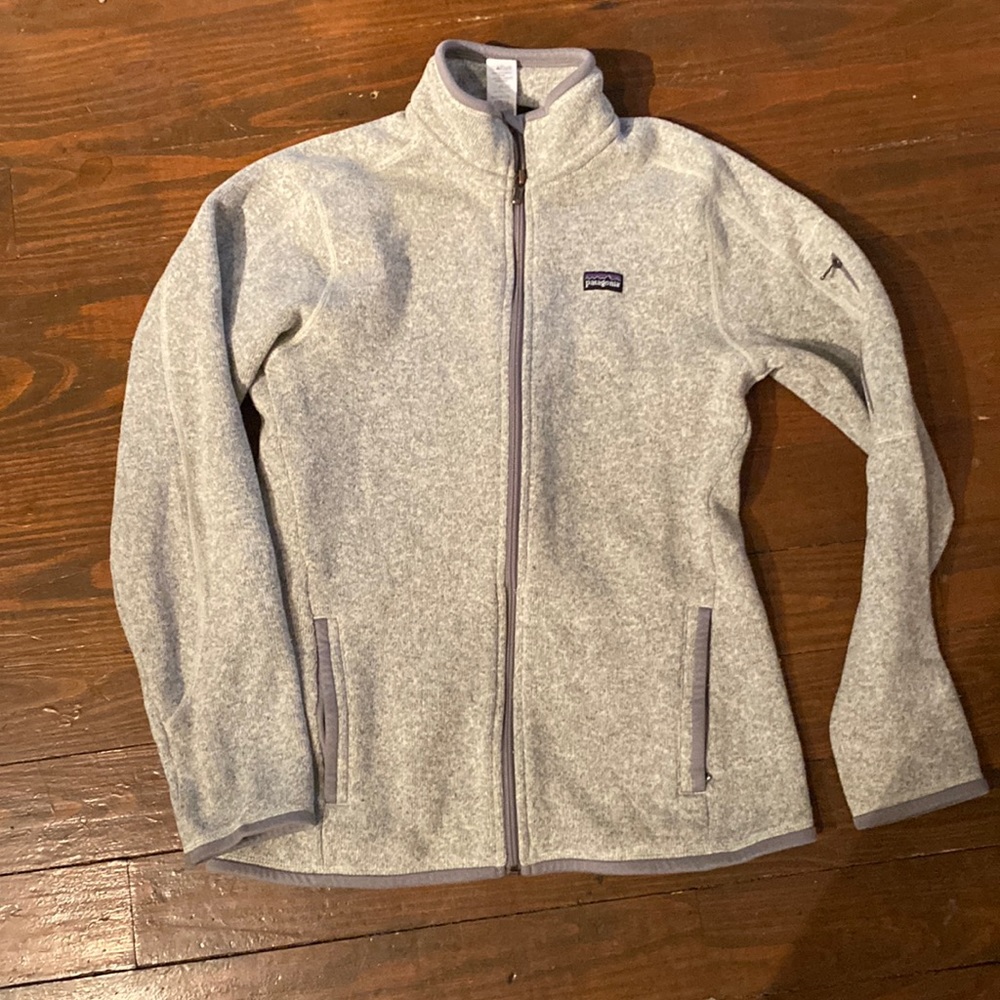 Womens M zip pull Patagonia